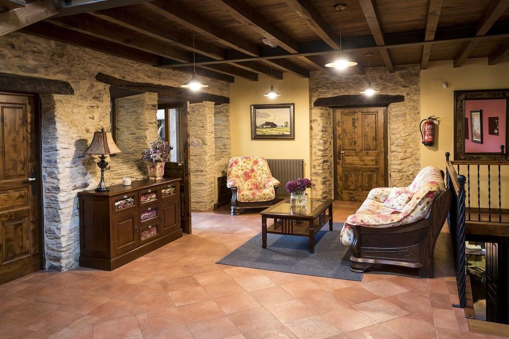Hotel Rural Casona Trabadelo Vegadeo Eksteriør bilde